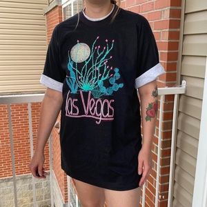 Vintage 1991 Las Vegas Souvenir T-Shirt with Glitter and Layered Sleeve Details